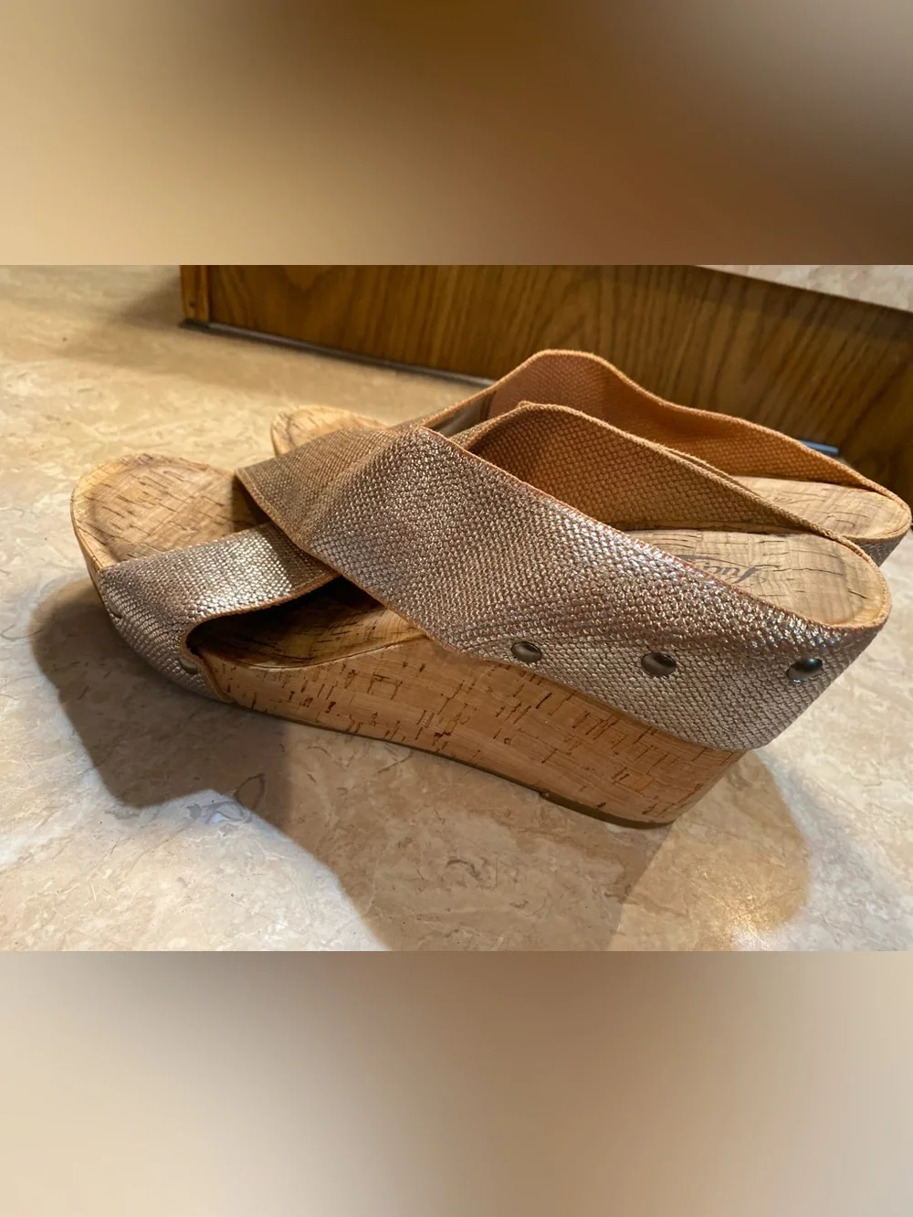 Lucky Brand Metallic Rose Gold Crossband Wedge Sandals
